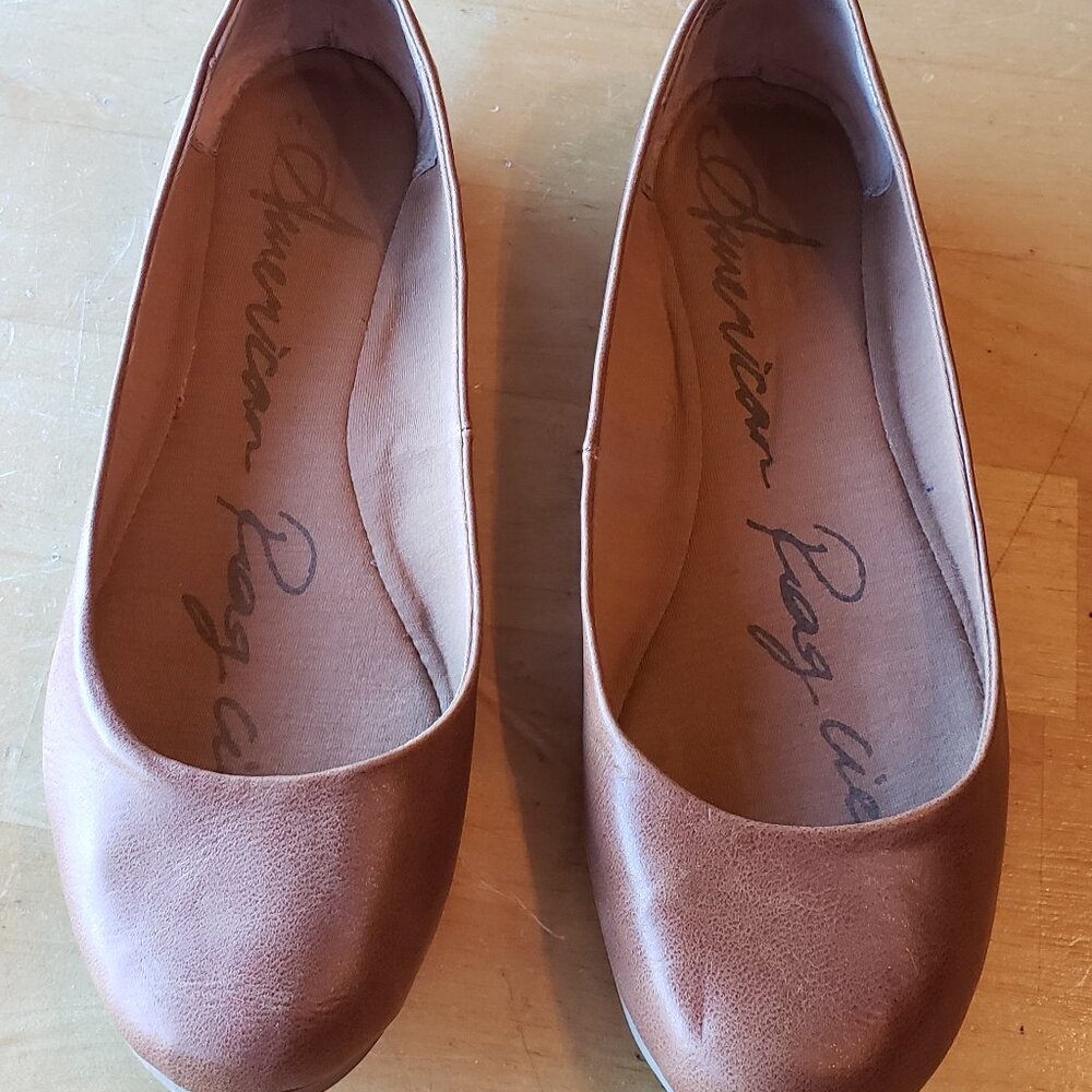 American Rag Cie Womens Shoe size 9.5 Never worn